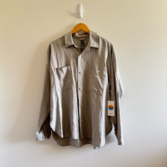 NWT Vuori Trestles Twill Button-Up Shirt Top size Large - Picture 7 of 16